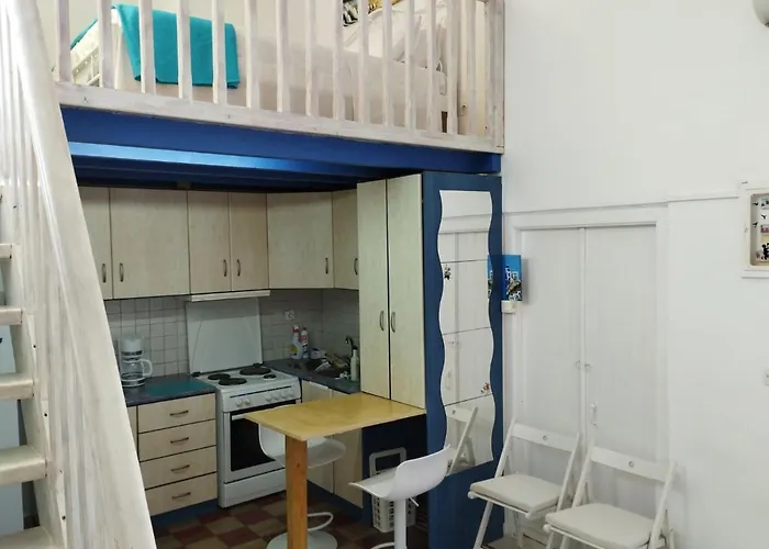 Mari...milo 3* Peran Triovasalos