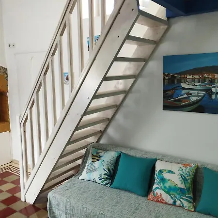 بيت ضيافة Mari...milo 3*